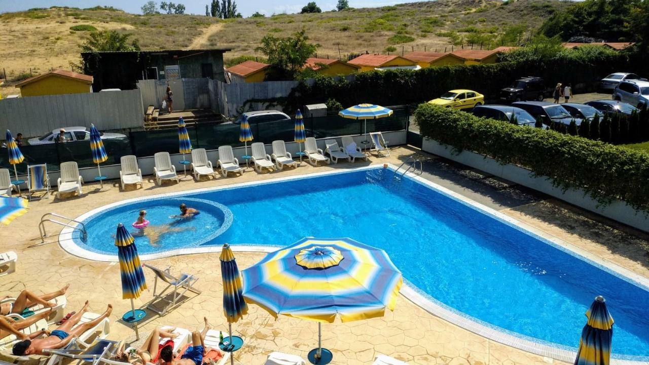 VP Kristal Beach Nesebar Bagian luar foto